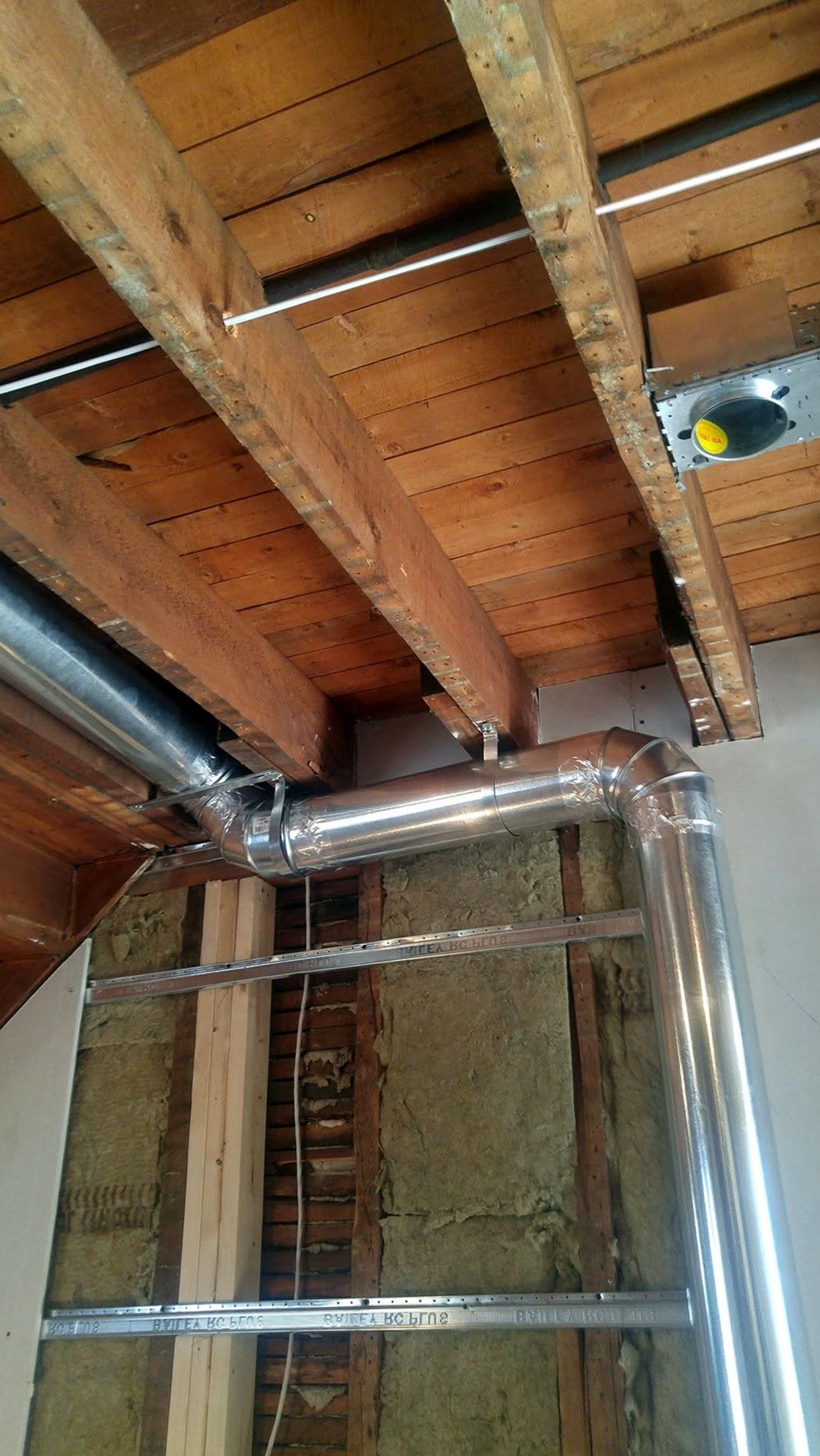 Emergency HVAC repair being performed on a cooling unit in Atlanta, GA